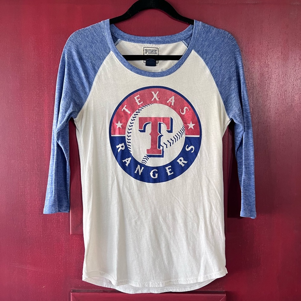 VS PINK TEXAS RANGERS Raglan Tee // Med